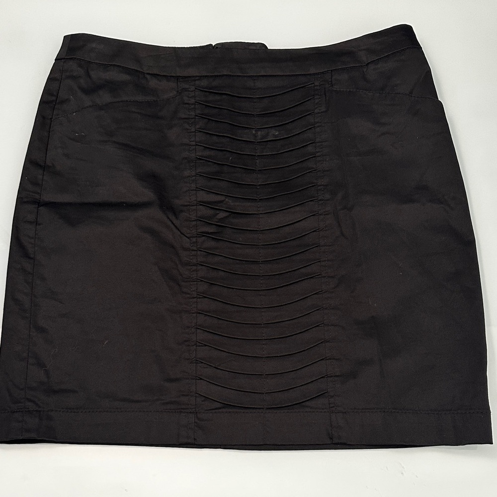 Kenar Black Pencil Skirt with Pockets